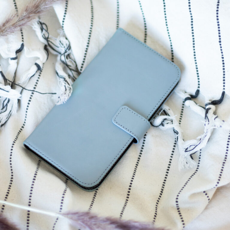 Selencia Echt Lederen Bookcase Apple iPhone 11 - Lichtblauw - Afbeelding 5