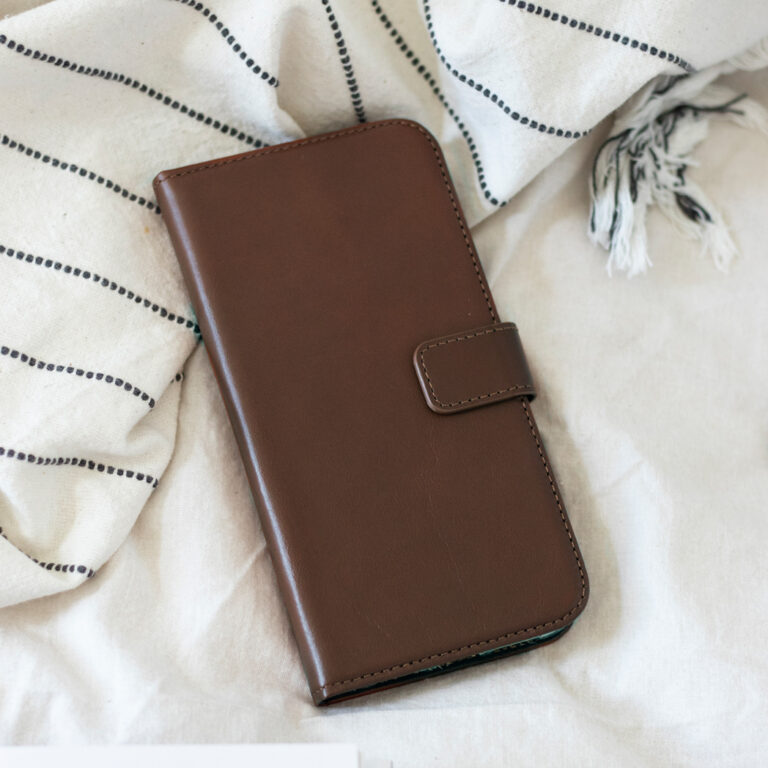 Selencia Echt Lederen Bookcase Apple iPhone Xs - Bruin - Afbeelding 5