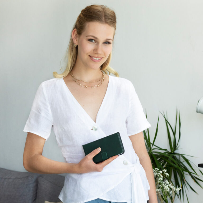 Selencia Echt Lederen Bookcase Apple iPhone Xs - Groen - Afbeelding 7