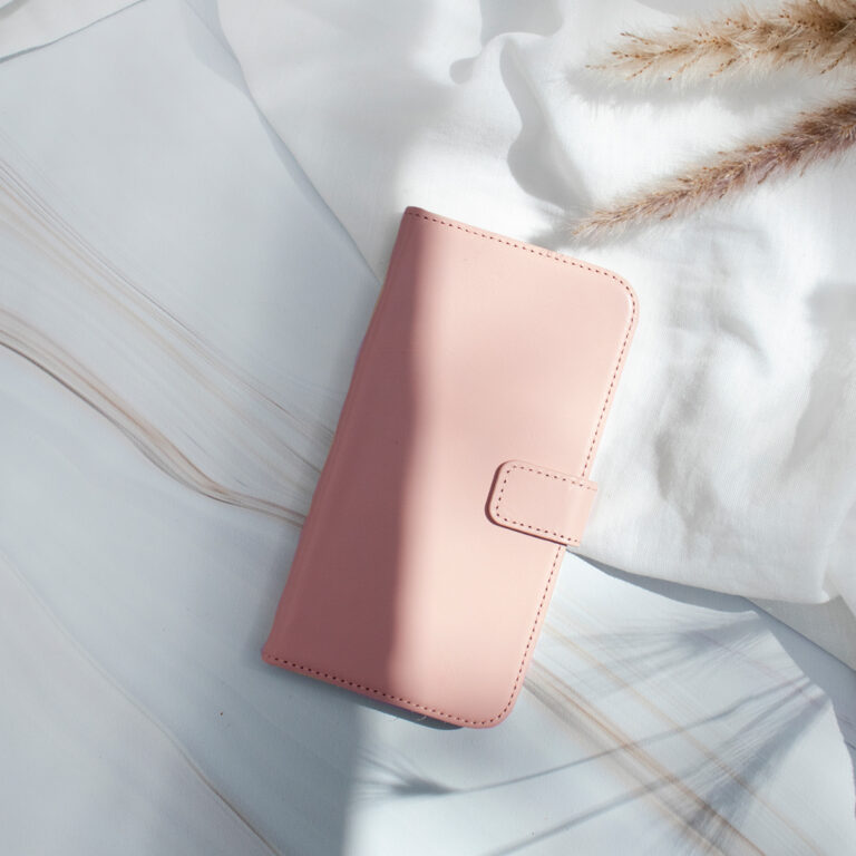 Selencia Echt Lederen Bookcase Apple iPhone 11 - Roze - Afbeelding 9