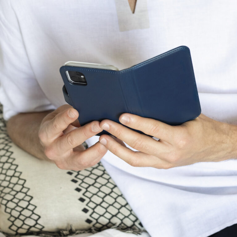 Selencia Echt Lederen Bookcase Samsung Galaxy S21 - Blauw - Afbeelding 5