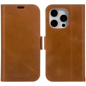 dbramante1928 Copenhagen Bookcase Apple iPhone 15 Pro - Bruin