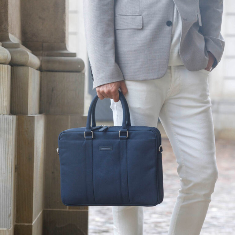 dbramante1928 Fifth Avenue Laptoptas 15-15.6 inch - Gerecycled materiaal - Blauw - Afbeelding 2
