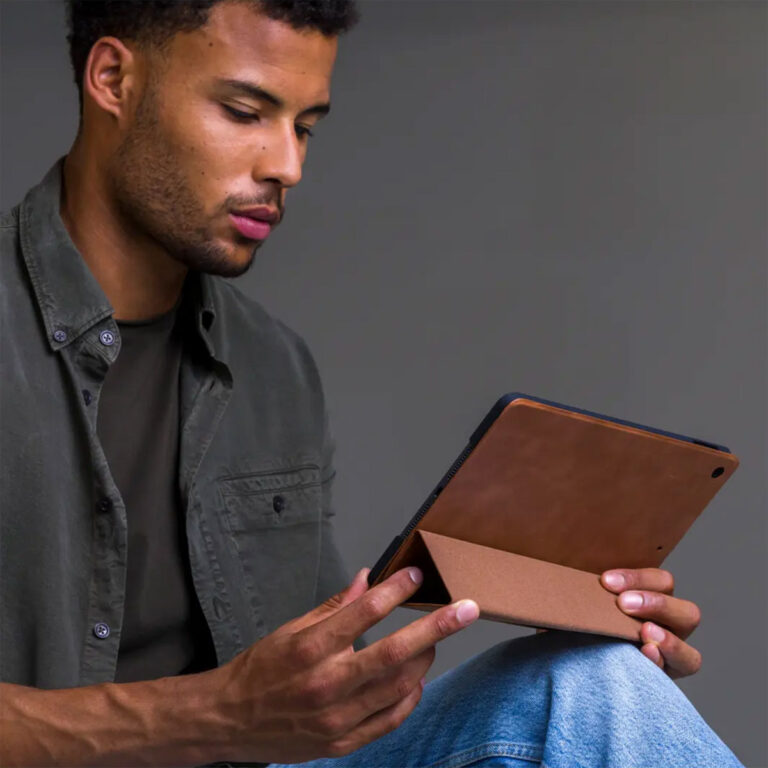dbramante1928 Risskov Case Apple iPad Air 11 inch (2025) M3 / (2024) M2 / Air 5 (2022) / Air 4 (2020) - Bruin - Afbeelding 5