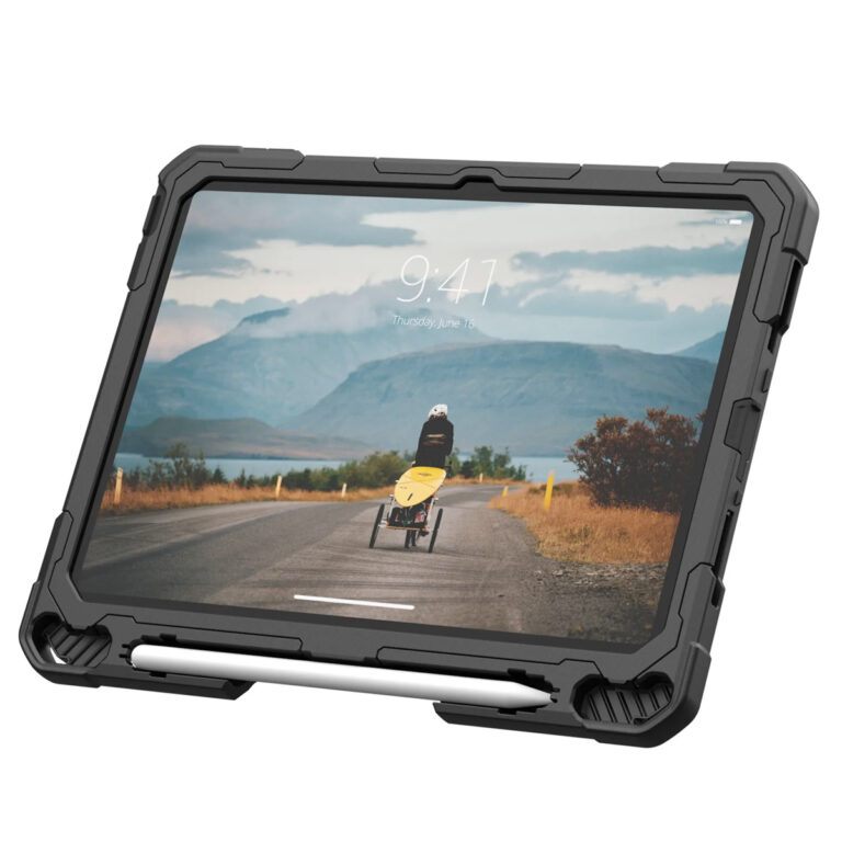 UAG Plasma Backcover Apple iPad 11 (2025) 11 inch / iPad 10 (2022) 10.9 inch - Ice Black - Afbeelding 6