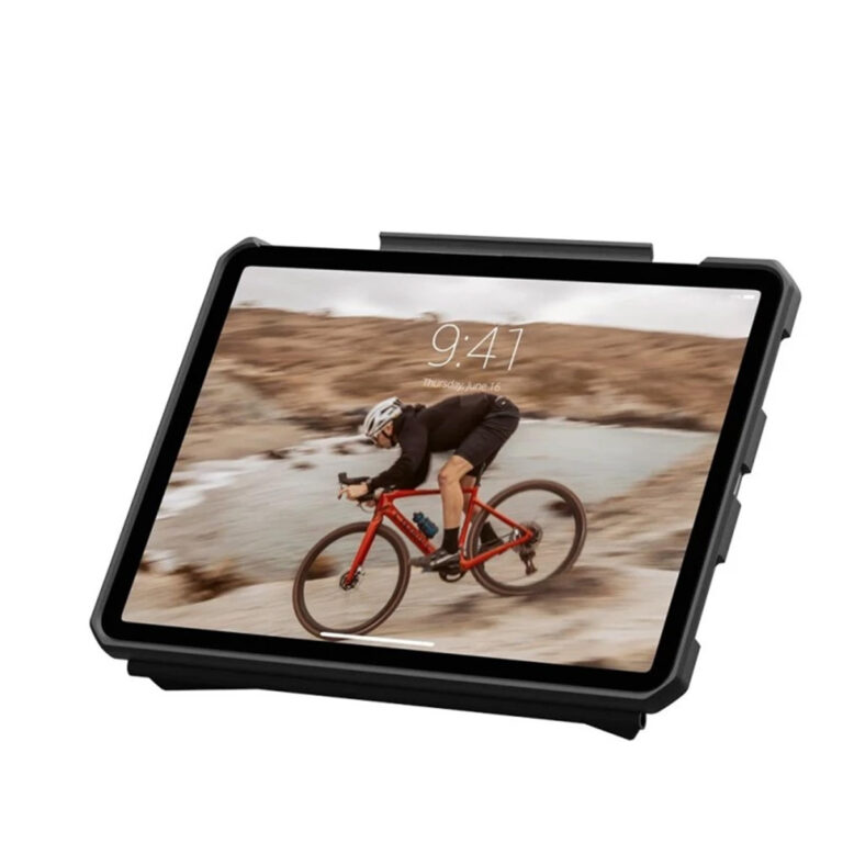 UAG Essential Armor Apple iPad Air 11 inch (2025) M3 / (2024) M2 / Air 5 (2022) / Air 4 (2020) - Bordeaux