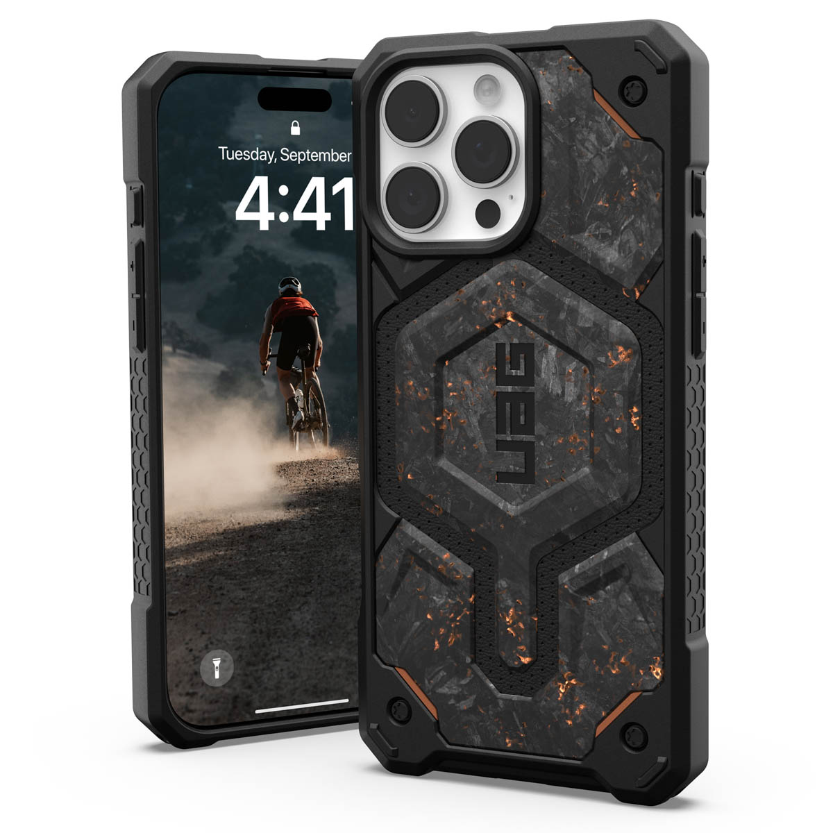 UAG Monarch Pro Backcover Apple iPhone 16 Pro Max - Forged Carbon