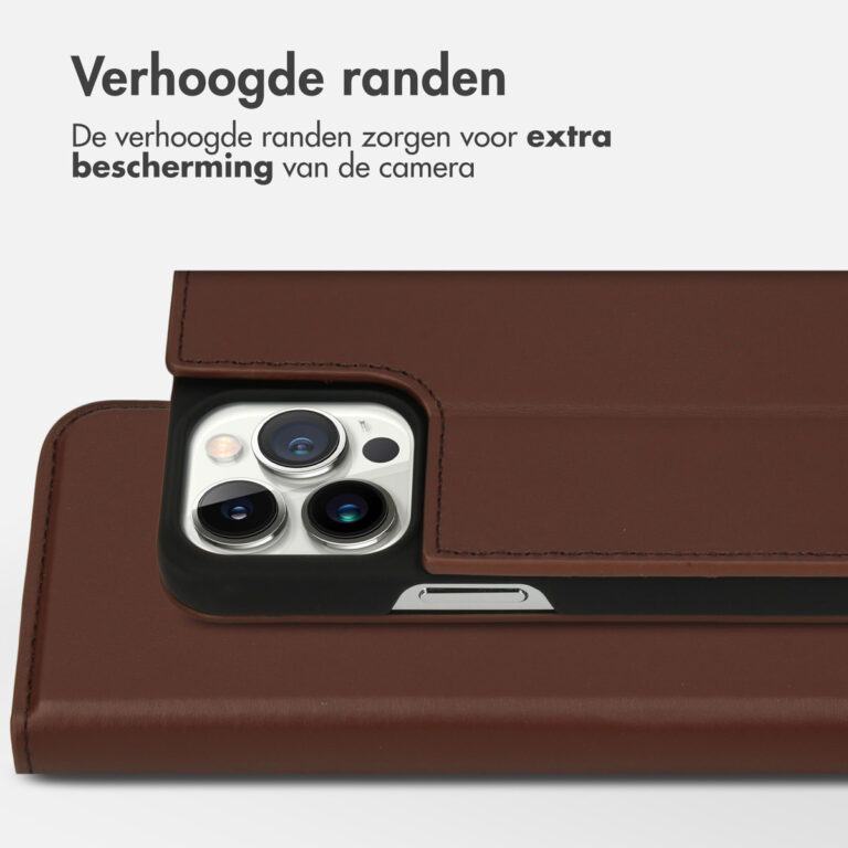 Accezz Premium Leather Slim Bookcase Apple iPhone 13 Pro - Bruin - Afbeelding 8