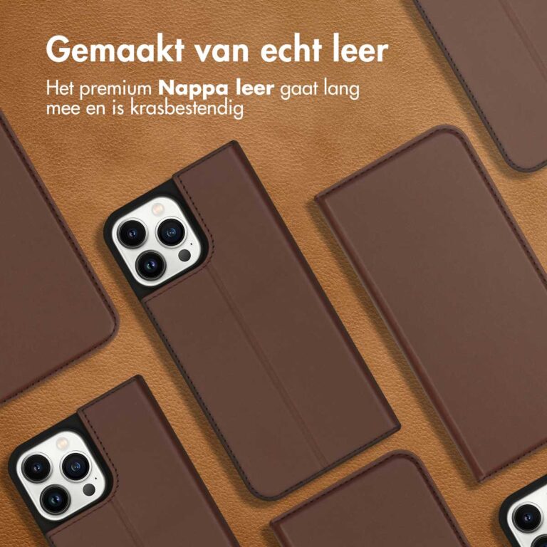 Accezz Premium Leather Slim Bookcase Apple iPhone 13 Pro Max - Bruin - Afbeelding 6
