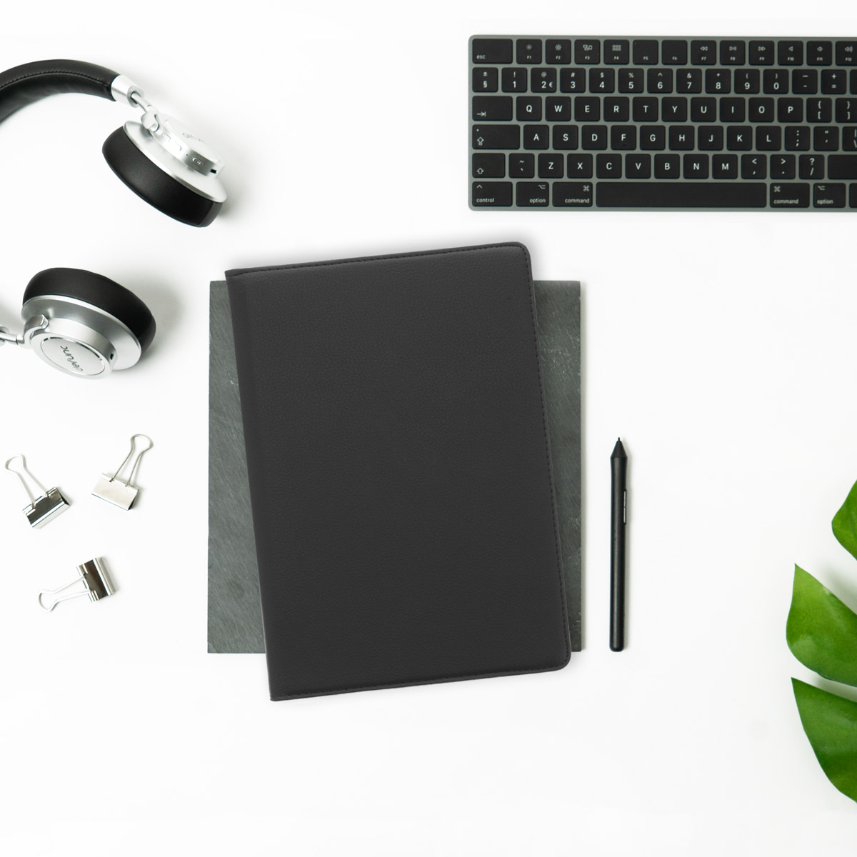 Accezz 360° draaibare Bookcase Apple iPad Air 11 inch (2025) M3 / (2024) M2 / Air 5 (2022) / Air 4 (2020) / Pro 11 (2018/2020) - Zwart - Afbeelding 6