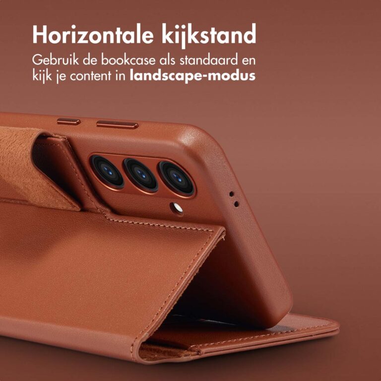 Accezz Leather Bookcase 2-in-1 met MagSafe Samsung Galaxy S23 FE - Sienna Brown - Afbeelding 10