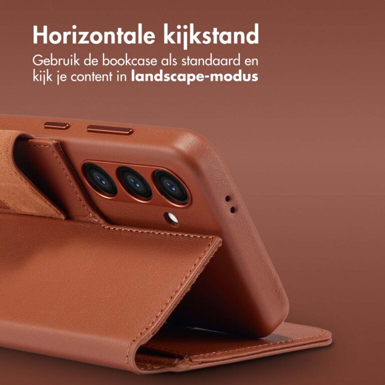 Accezz Leather Bookcase 2-in-1 met MagSafe Samsung Galaxy S24 - Sienna Brown - Afbeelding 7