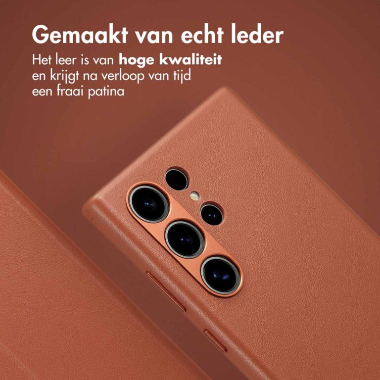 Accezz Leather Bookcase 2-in-1 met MagSafe Samsung Galaxy S24 Ultra - Sienna Brown - Afbeelding 8
