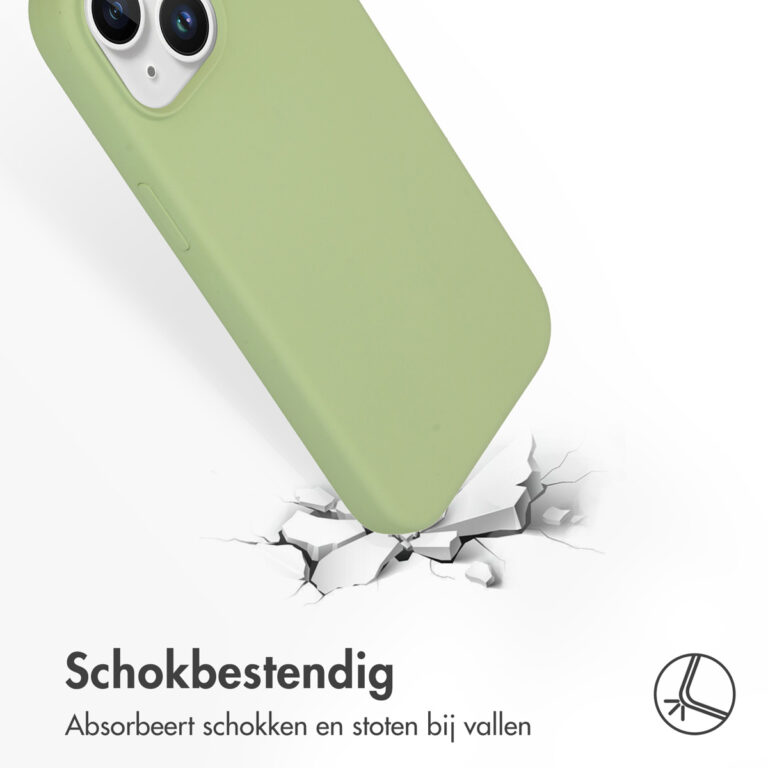 Accezz Liquid Silicone Backcover met MagSafe Apple iPhone 15 - Groen - Afbeelding 3