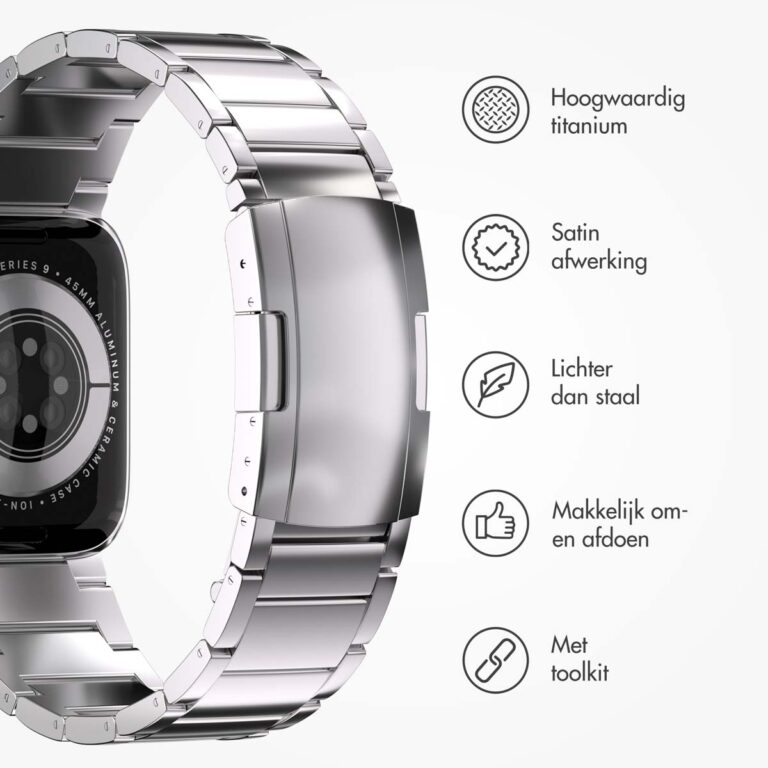 Accezz Glans Titanium bandje Apple Watch Series 1 t/m 10 / SE / Ultra (2) (44/45/46/49 mm) - Zilver - Afbeelding 3