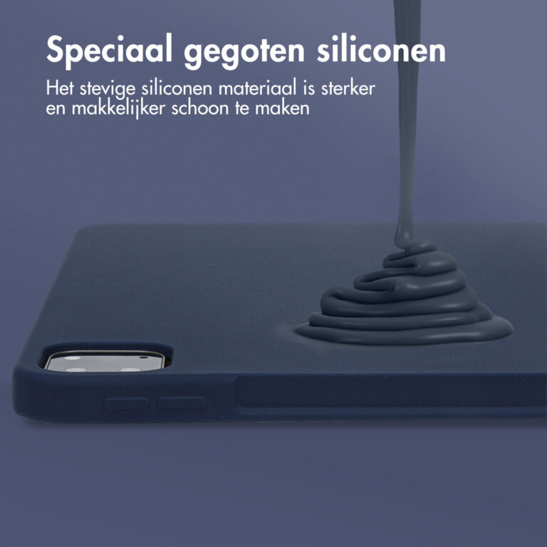 Accezz Liquid Silicone Backcover met penhouder Apple iPad Pro 12.9 (2022) / Pro 12.9 (2021) / Pro 12.9 (2020) - Donkerblauw - Afbeelding 10