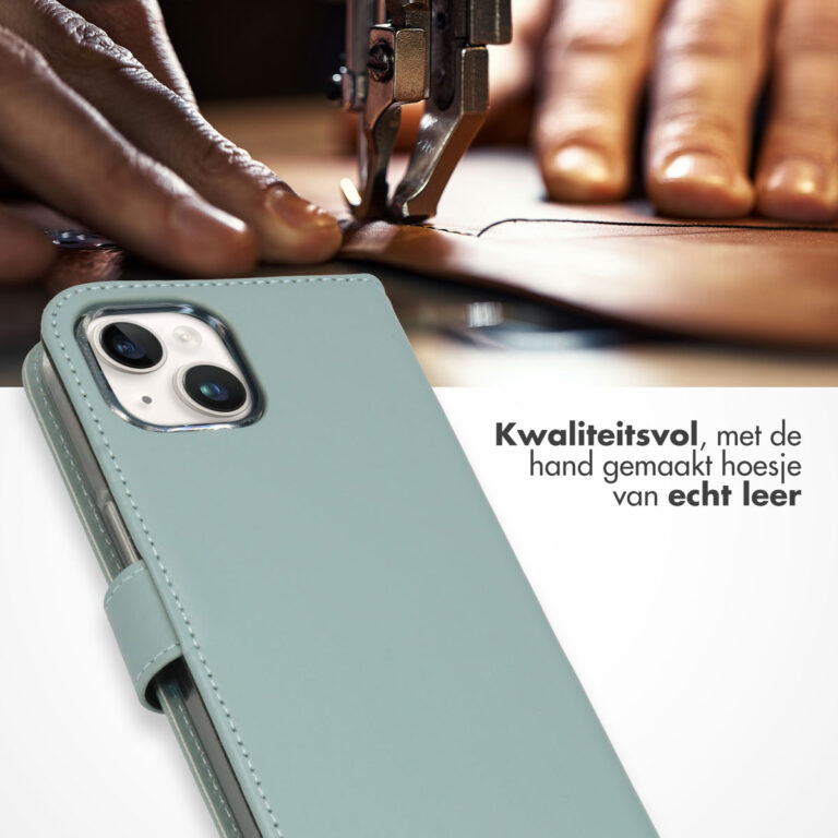 Selencia Echt Lederen Bookcase Apple iPhone 15 - Air Blue - Afbeelding 4
