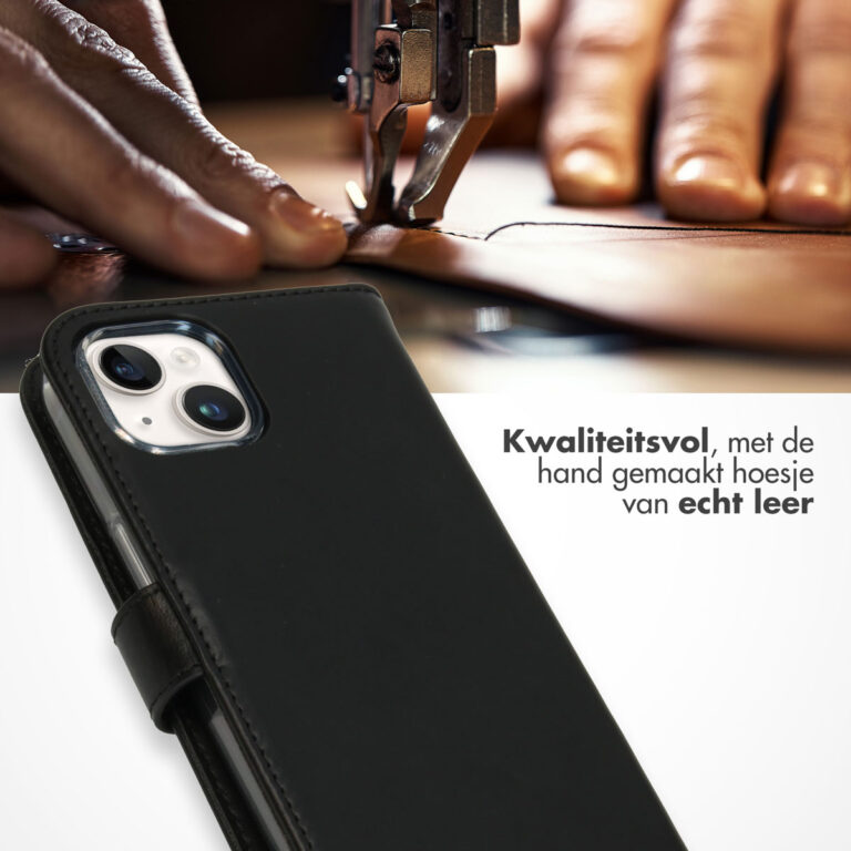 Selencia Echt Lederen Bookcase Apple iPhone 15 - Zwart - Afbeelding 4