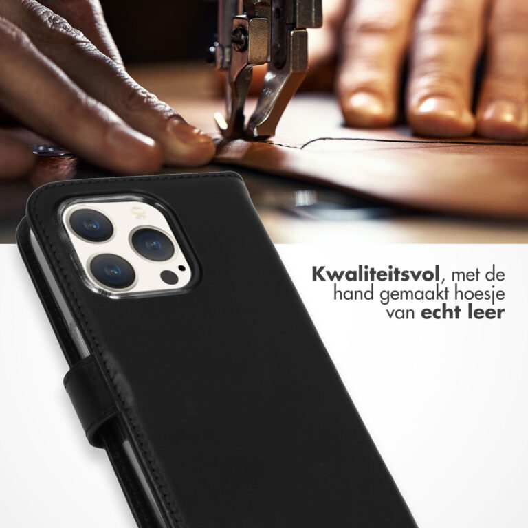 Selencia Echt Lederen Bookcase Apple iPhone 15 Pro - Zwart - Afbeelding 4