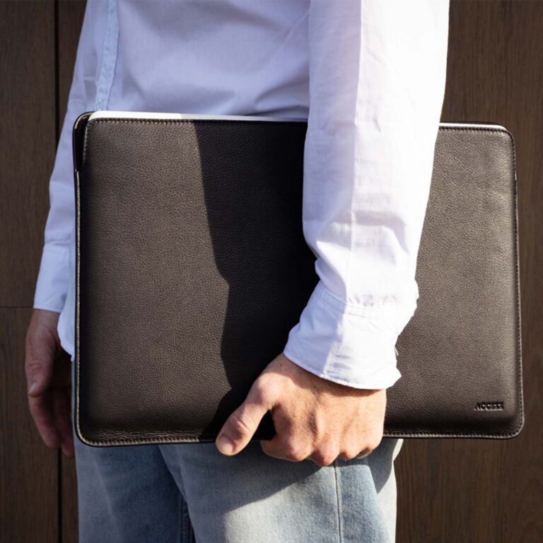 Accezz Leather Laptop hoes MacBook 16 inch - Laptopsleeve - Zwart - Afbeelding 9