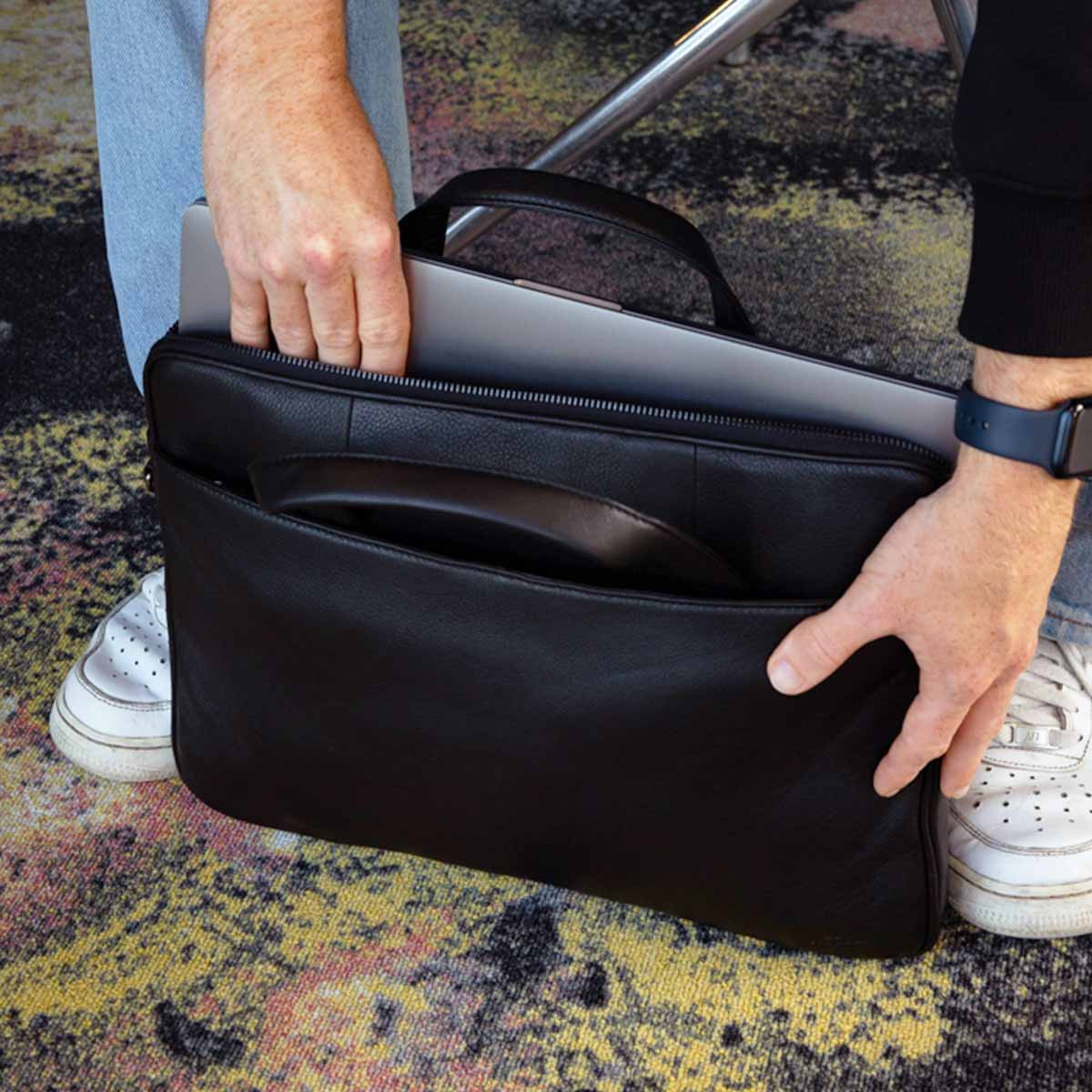 Accezz Leather Laptoptas 16 inch - Zwart - Afbeelding 4