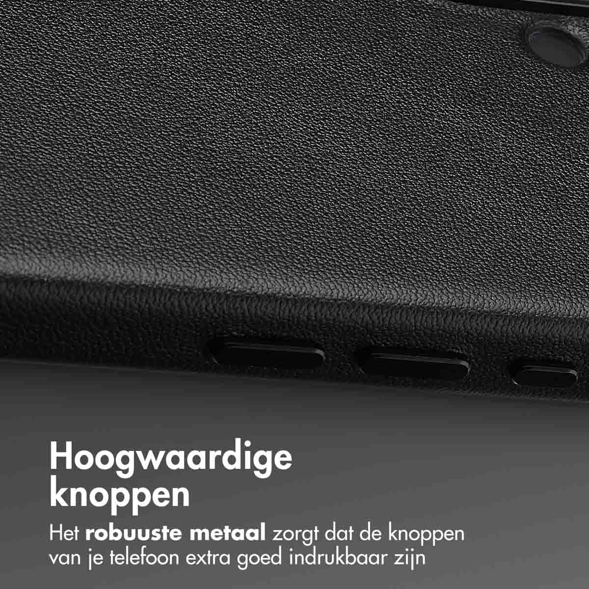 Accezz MagSafe Leather Backcover Apple iPhone 16 - Onyx Black - Afbeelding 5