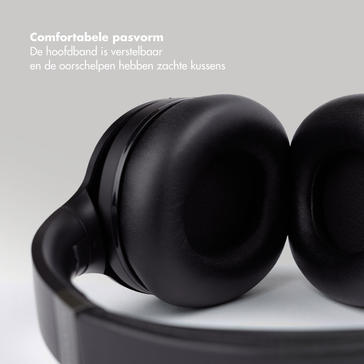 Selencia Urban Play Draadloze Koptelefoon - Active Noise Cancelling (ANC) - Met Opbergcase - Midnight Black - Afbeelding 4
