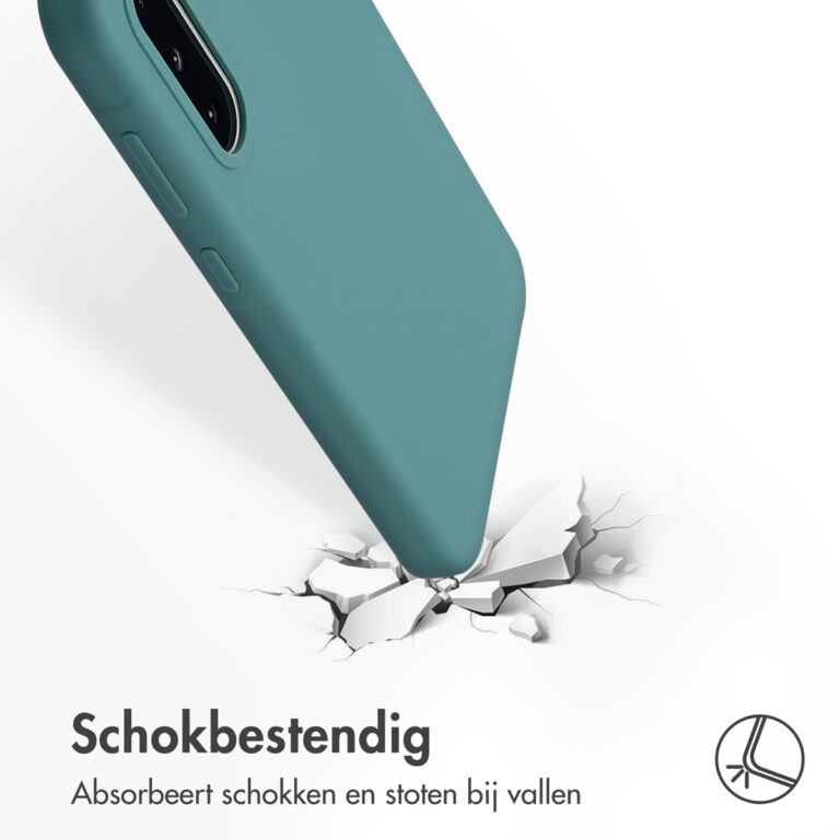 Accezz Liquid Silicone Backcover Samsung Galaxy A36 / A56 - Donkergroen - Afbeelding 3