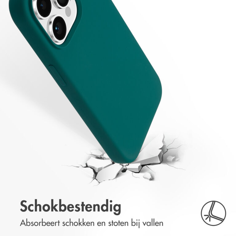 Accezz Liquid Silicone Backcover met MagSafe Apple iPhone 15 Pro - Forest Green - Afbeelding 5
