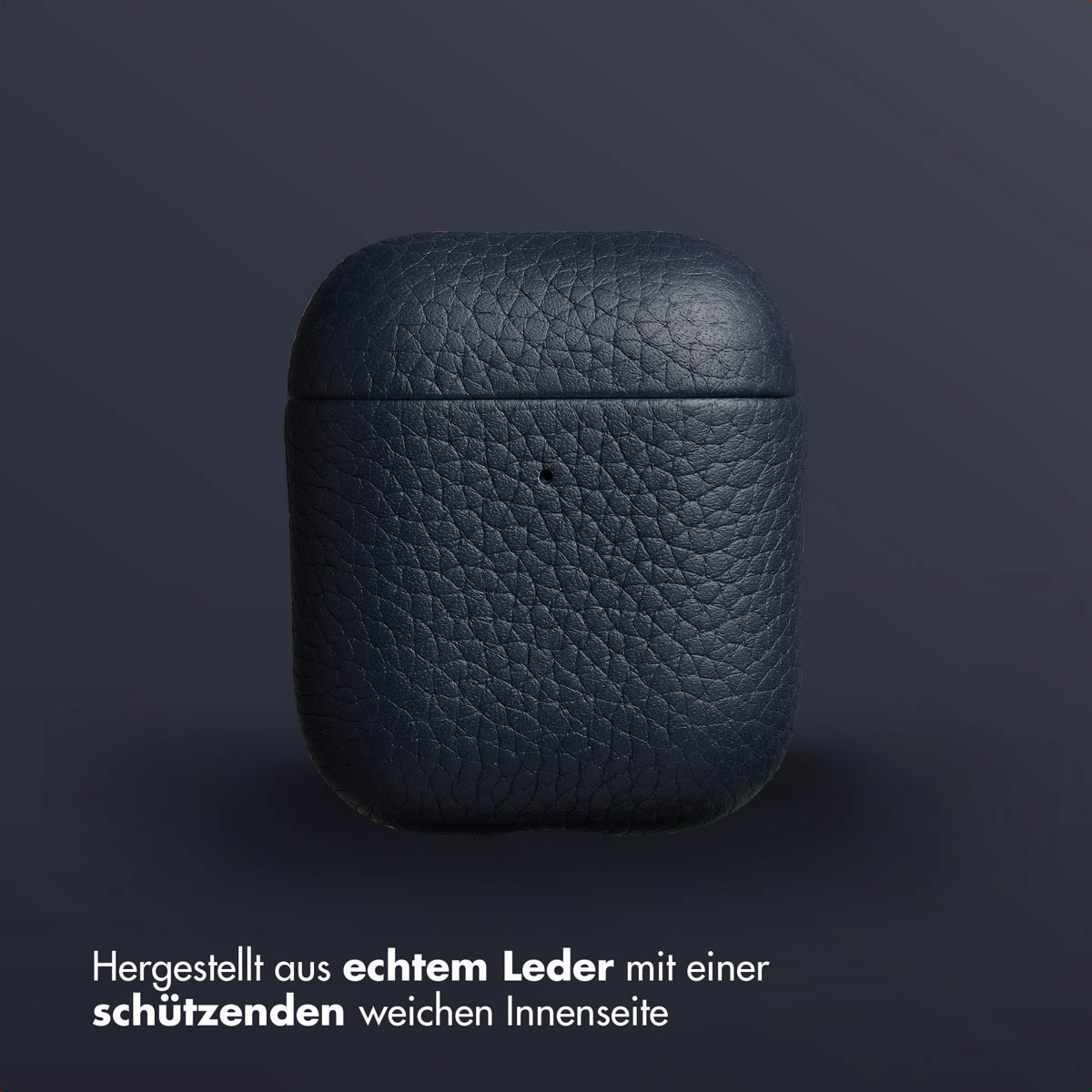 Accezz Echt Leren Case Apple AirPods 1 / 2 - Donkerblauw - Afbeelding 4