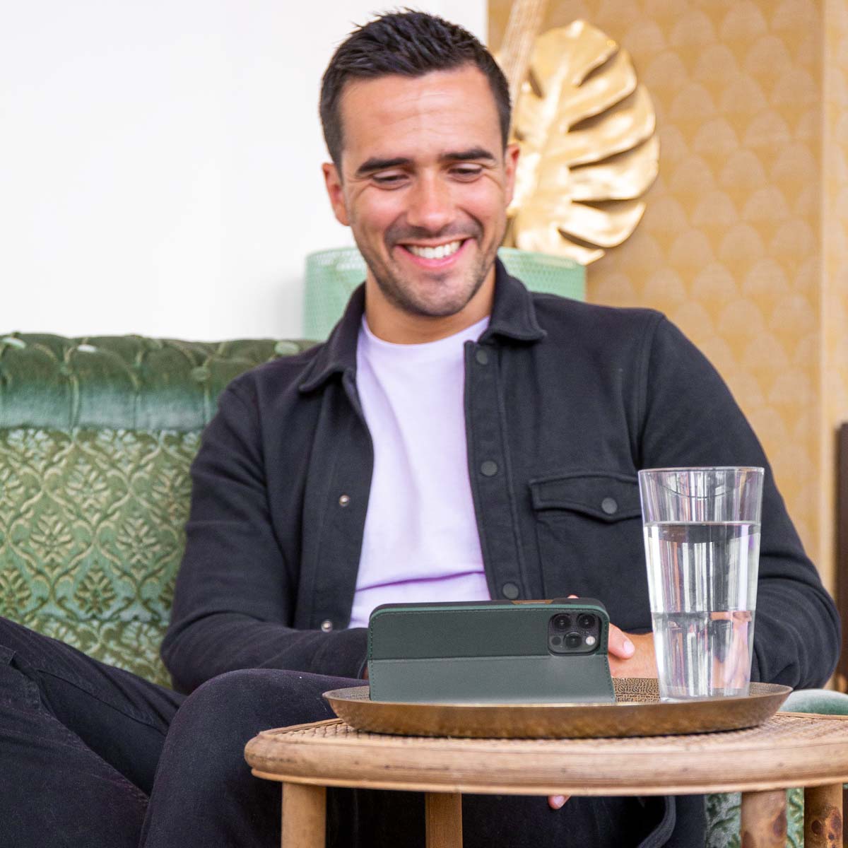 Accezz Premium Leather Slim Bookcase Apple iPhone 14 Pro Max - Groen - Afbeelding 4