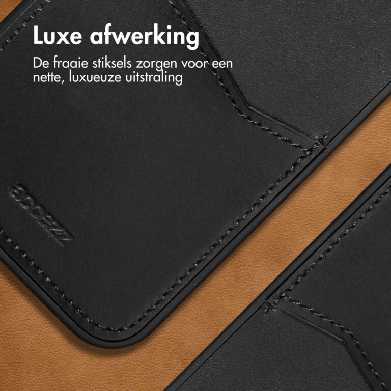 Accezz Premium Leather Card Slot Backcover Apple iPhone 14 Plus - Zwart - Afbeelding 2