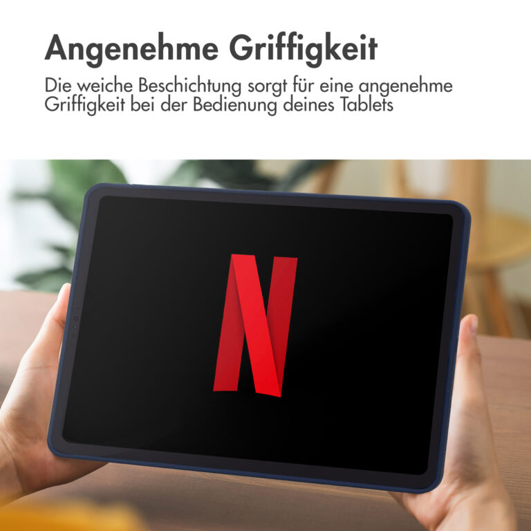 Accezz Liquid Silicone Backcover met penhouder Apple iPad Pro 11 (2022 / 2021 / 2020 / 2018) - Donkerblauw - Afbeelding 6