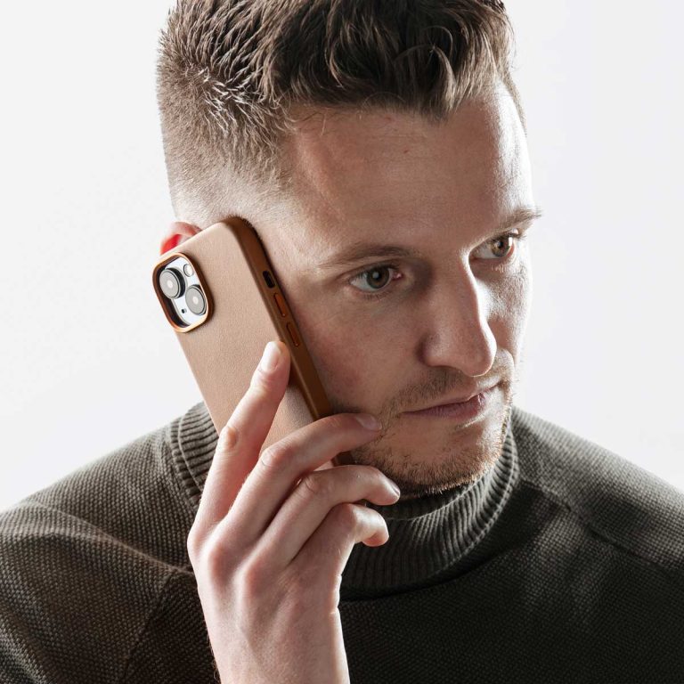 Accezz MagSafe Leather Backcover iPhone 14 - Sienna Brown - Afbeelding 6