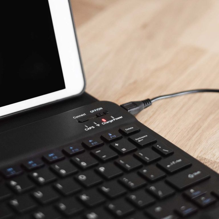 Accezz QWERTY Bluetooth Keyboard Bookcase Samsung Galaxy Tab A7 - Afbeelding 3