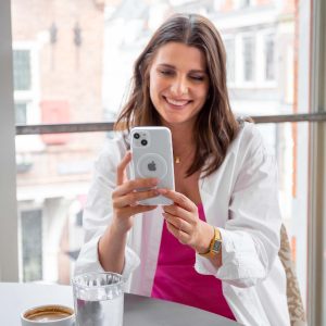 Accezz Clear Backcover met MagSafe Apple iPhone 14 Pro Max - Transparant