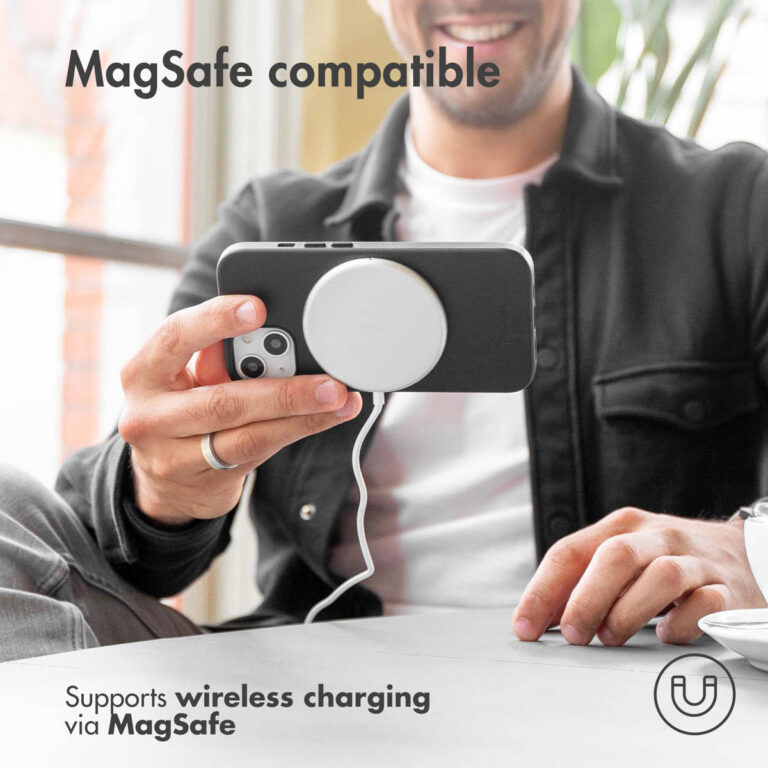 Accezz Leather Backcover met MagSafe Apple iPhone 14 Plus - Zwart - Afbeelding 4