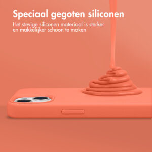 Accezz Liquid Silicone Backcover met Magsafe Apple iPhone 14 Pro Max - Nectarine