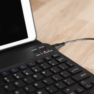 Accezz AZERTY Bluetooth Keyboard Bookcase iPad Air 13 inch (2025) M3 / (2024) M2 - Zwart